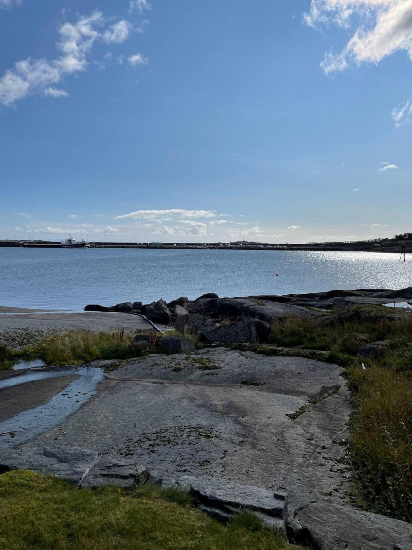 Nordlandshus Ved Havet Pa Reine, Lofoten Buitenkant foto